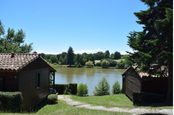 Village Vacances et ses chalets en Bords de lac Mairie de Boulogne-sur-Gesse